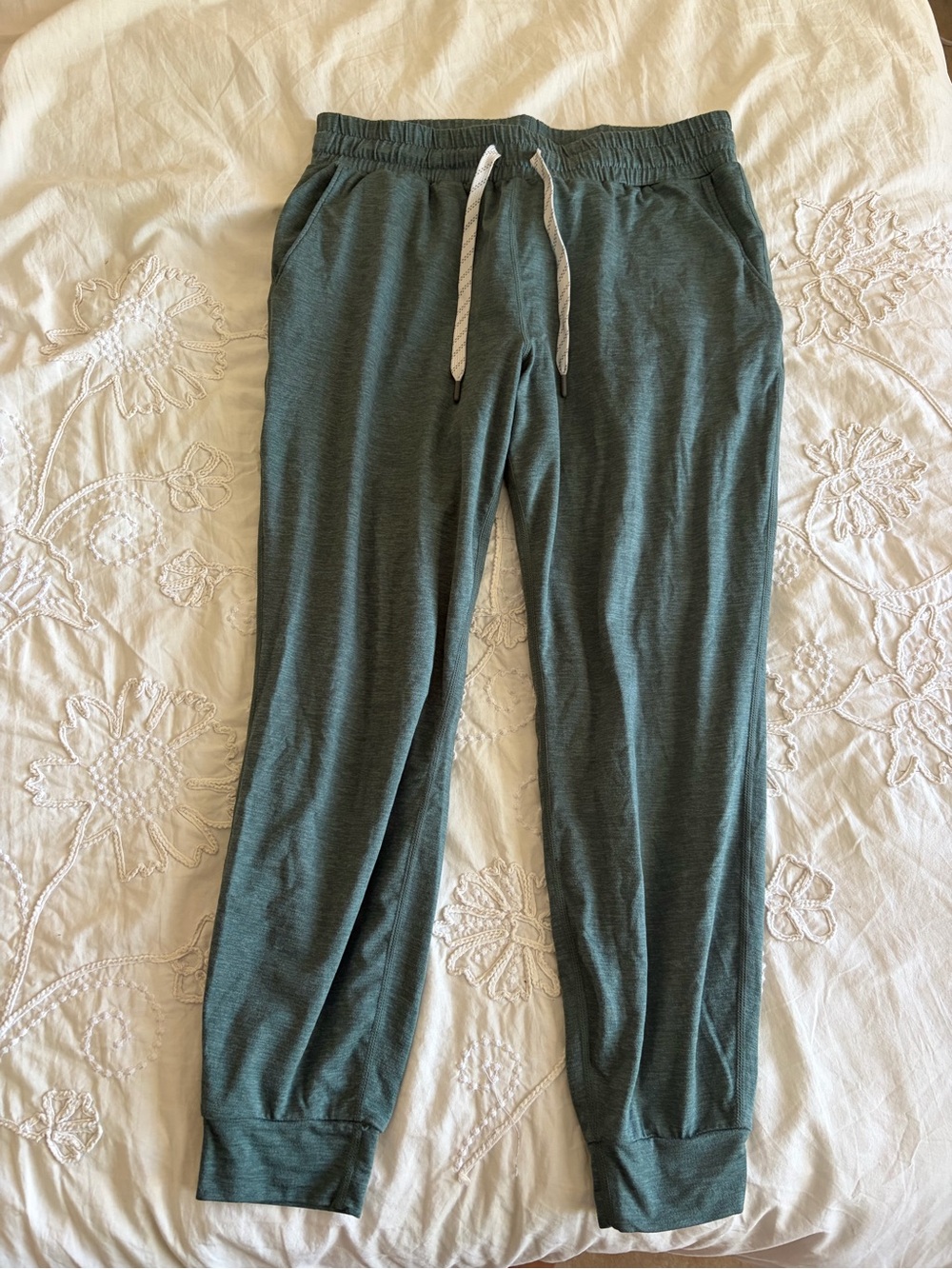 Kirkland Woman’s Joggers